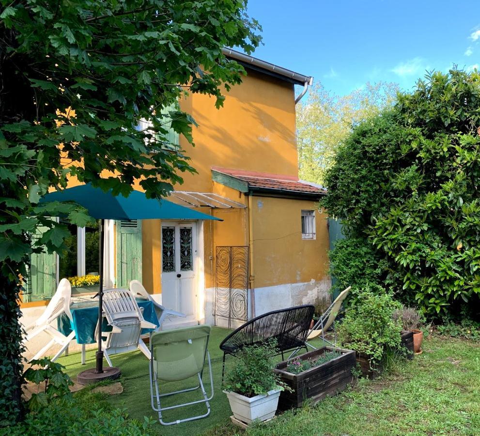 "La Petite Maison" Sainte-Foy-lès-Lyon Zewnętrze zdjęcie