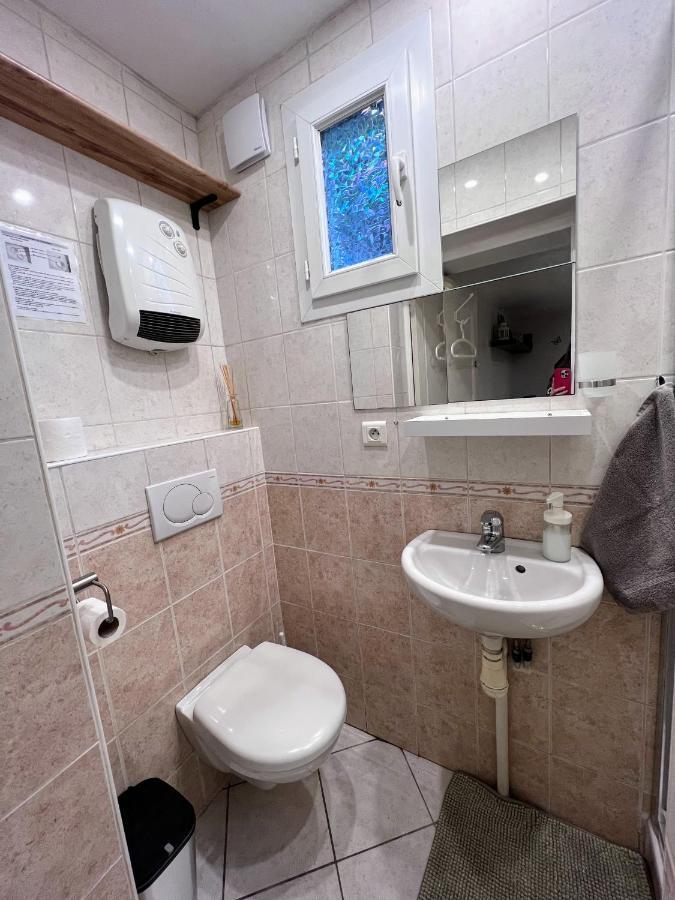 "La Petite Maison" Sainte-Foy-lès-Lyon Zewnętrze zdjęcie